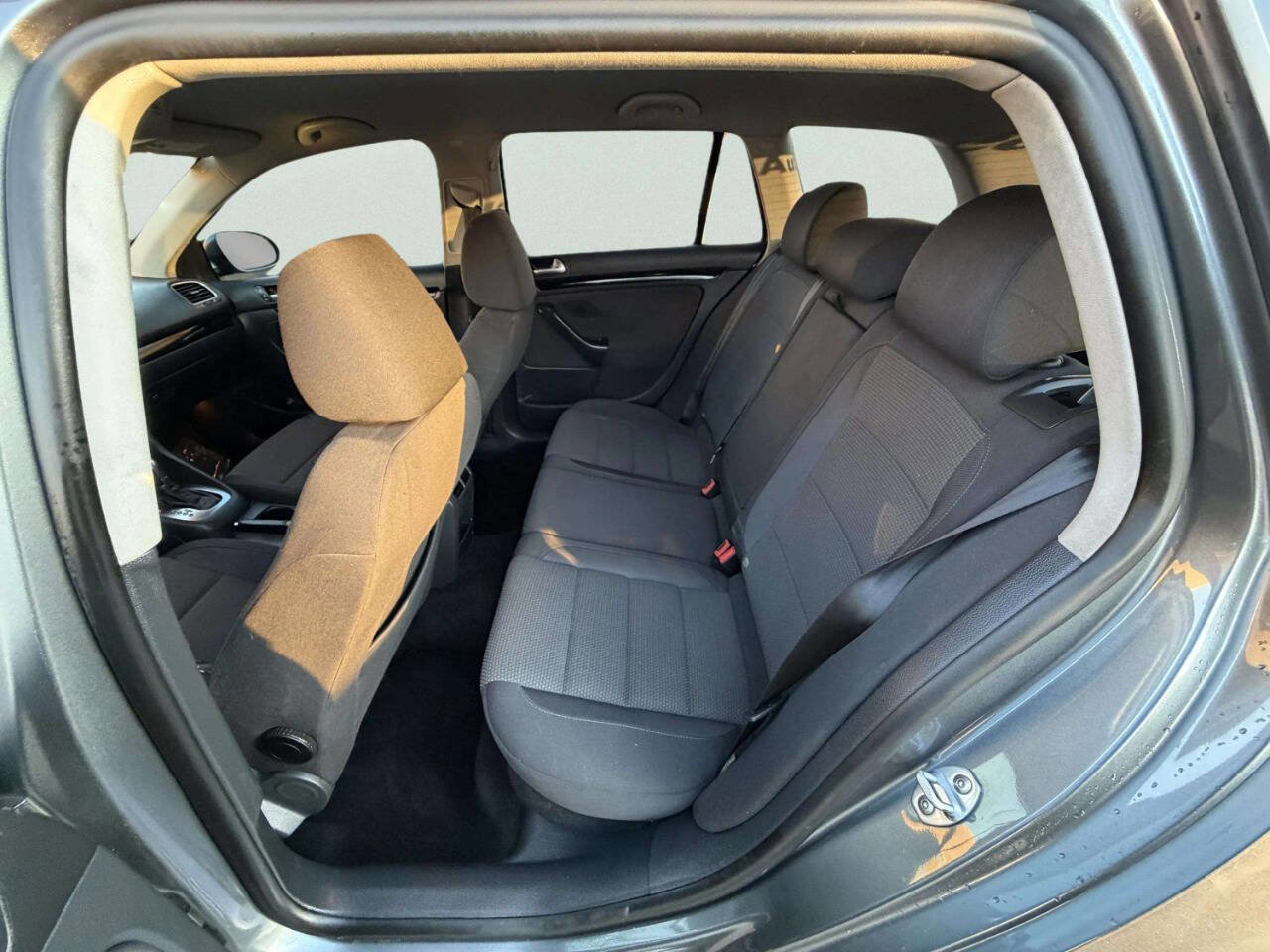 Used 2013 Volkswagen Jetta S image 24