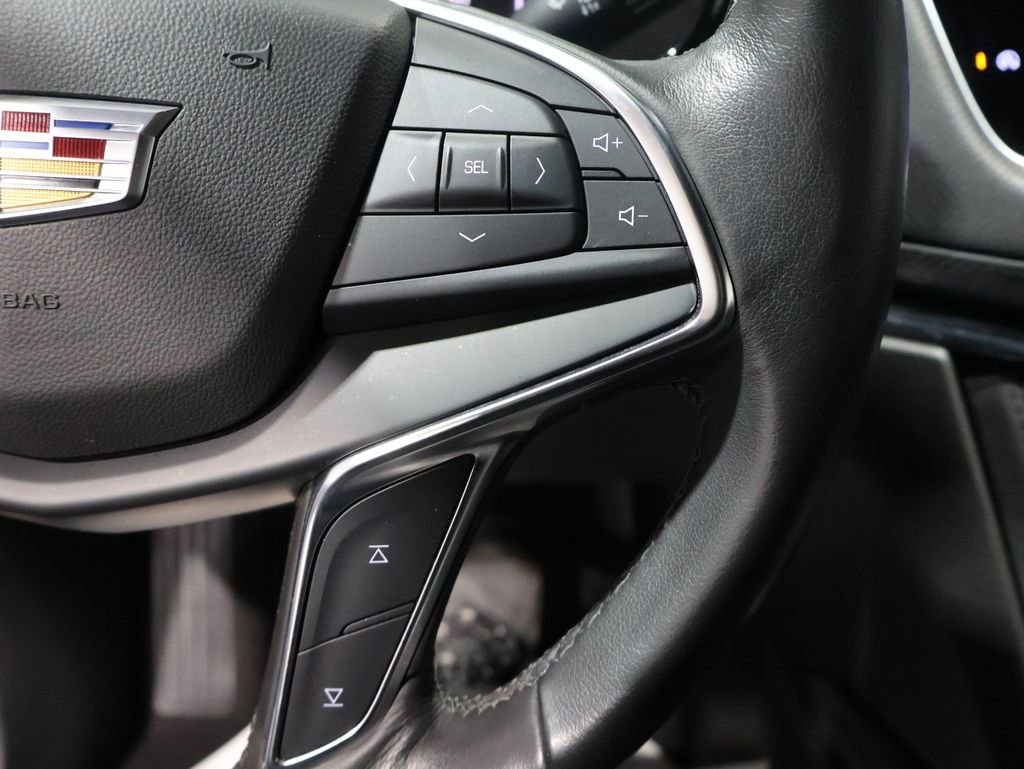 Used 2023 Cadillac XT5 Luxury image 39