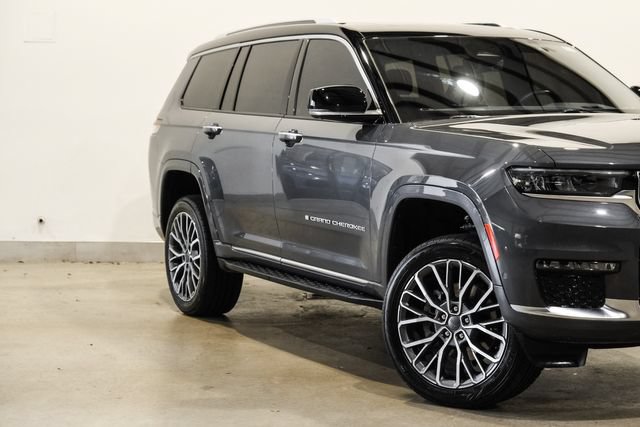 Used 2023 Jeep Grand Cherokee L Summit AWD/4WD image 20