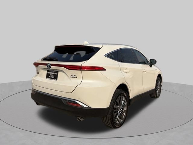 Used 2021 Toyota Venza XLE w/ Carpet Mat Package (TMS) AWD/4WD image 6
