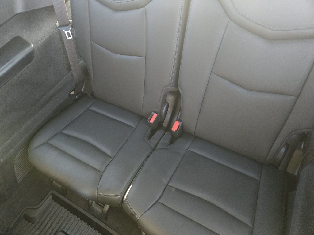 Certified 2024 Cadillac XT6 Luxury w/ LPO, Floor Liner Package AWD/4WD image 18