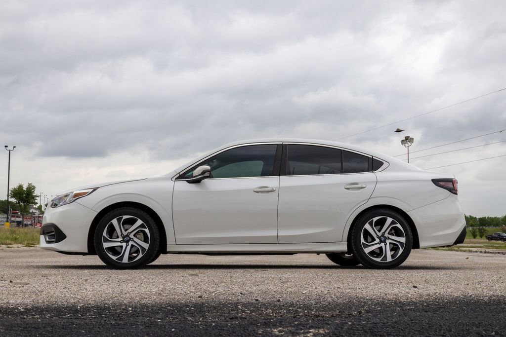 Used 2022 Subaru Legacy Limited image 4
