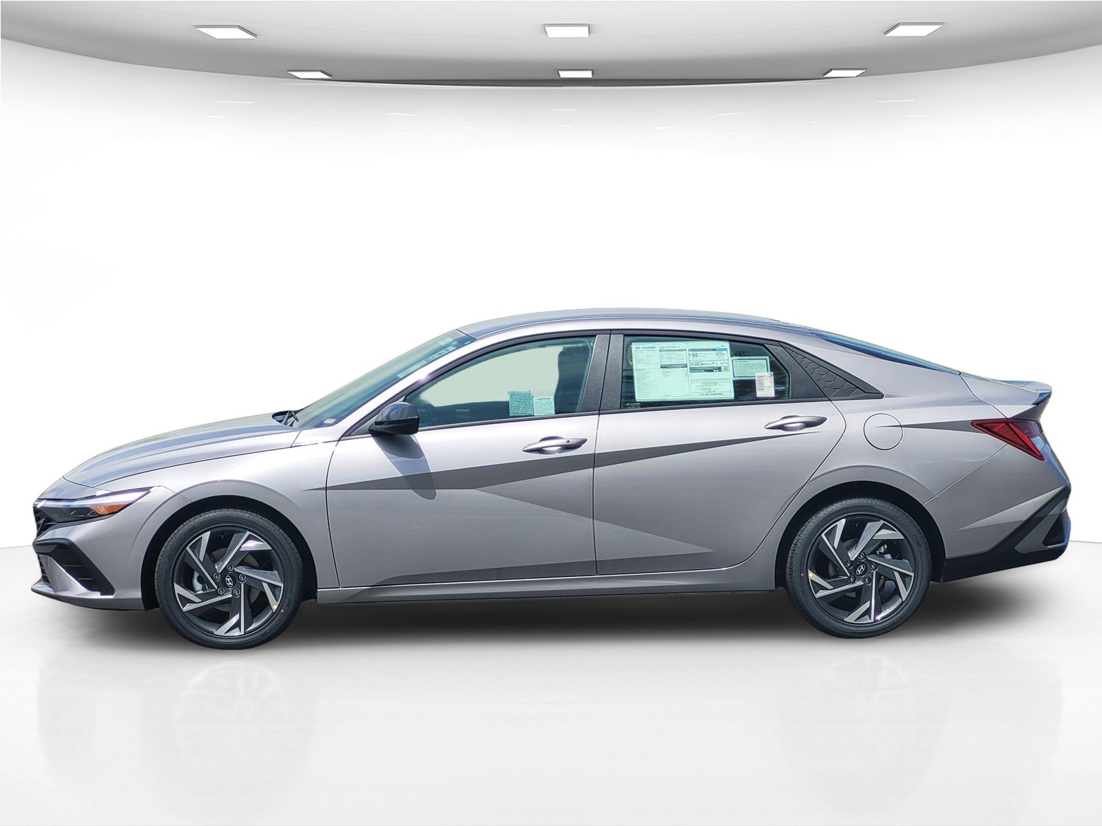New 2025 Hyundai Elantra SEL image 5