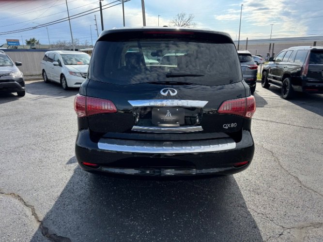 Used 2016 INFINITI QX80 Luxe w/ 22" Wheel Package AWD/4WD image 5