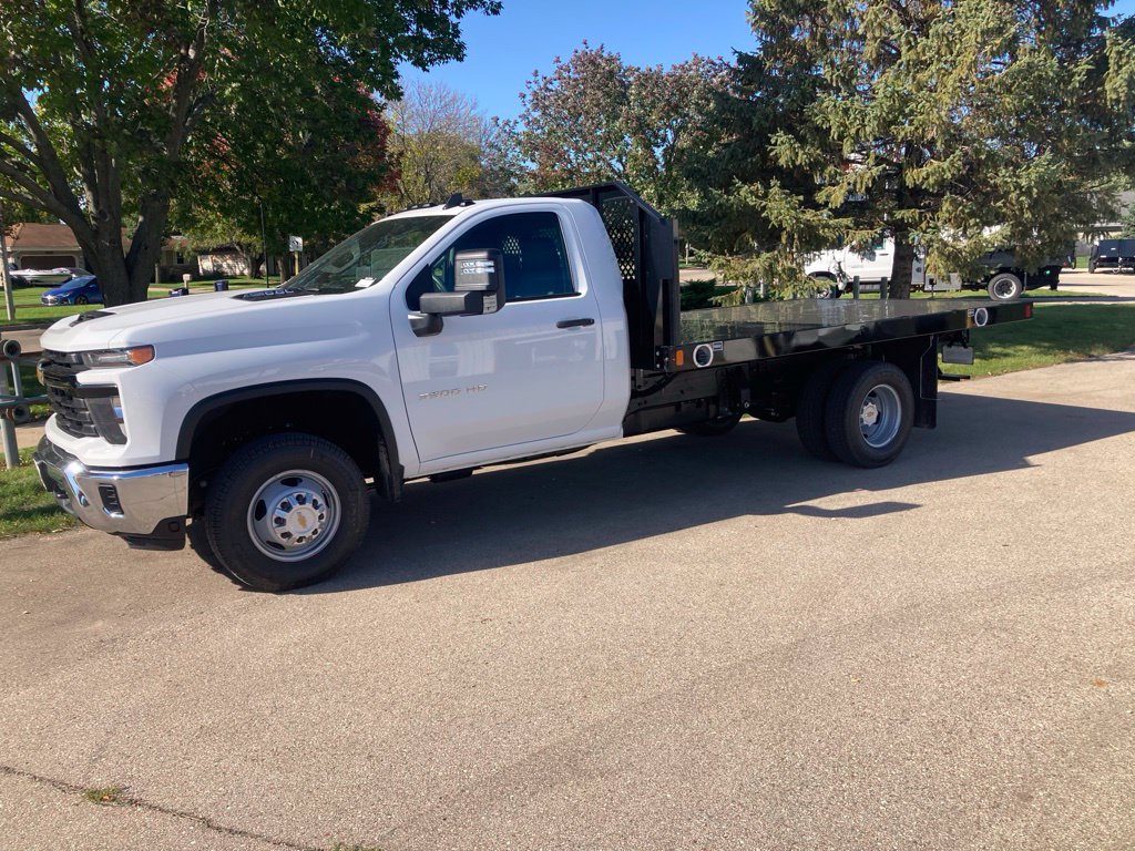 New 2026 Chevrolet Silverado 3500 W/T w/ WT Convenience Package AWD/4WD image 1