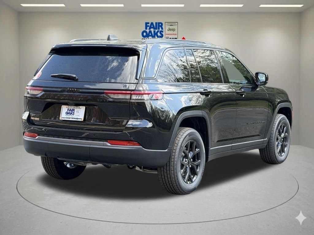 New 2026 Jeep Grand Cherokee Altitude AWD/4WD image 6