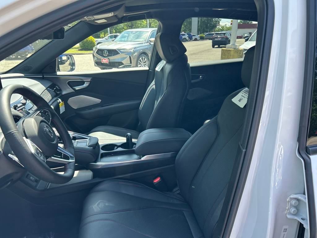 New 2025 Acura RDX SH-AWD image 10