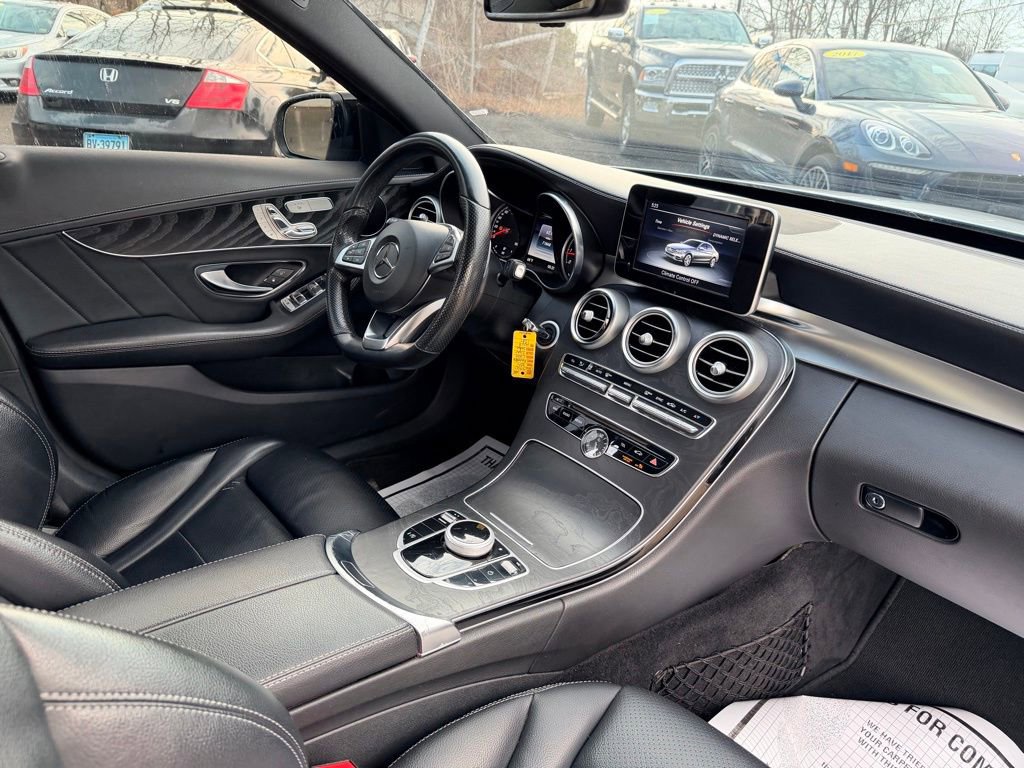 Used 2017 Mercedes-Benz C 300 4MATIC Sedan image 28