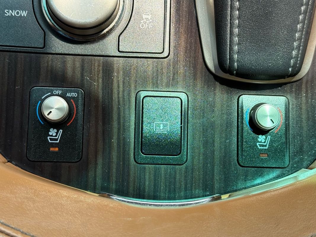 Used 2014 Lexus LS 460 L image 12