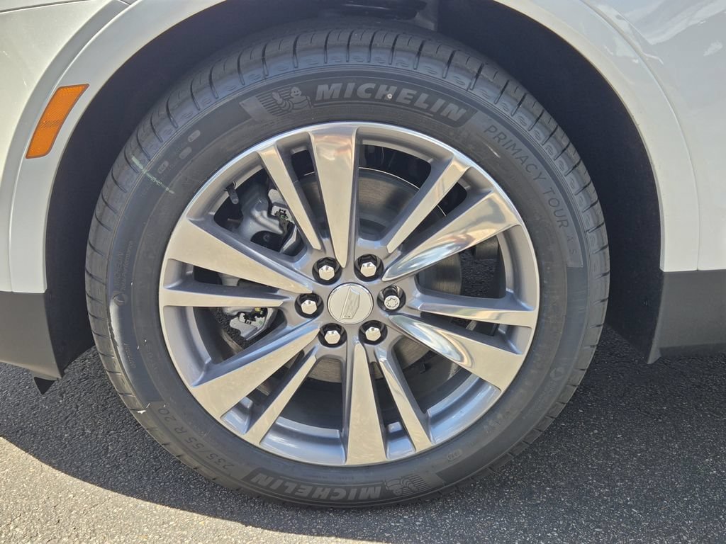 New 2026 Cadillac XT5 Premium Luxury w/ Driver Assist Package AWD/4WD image 6