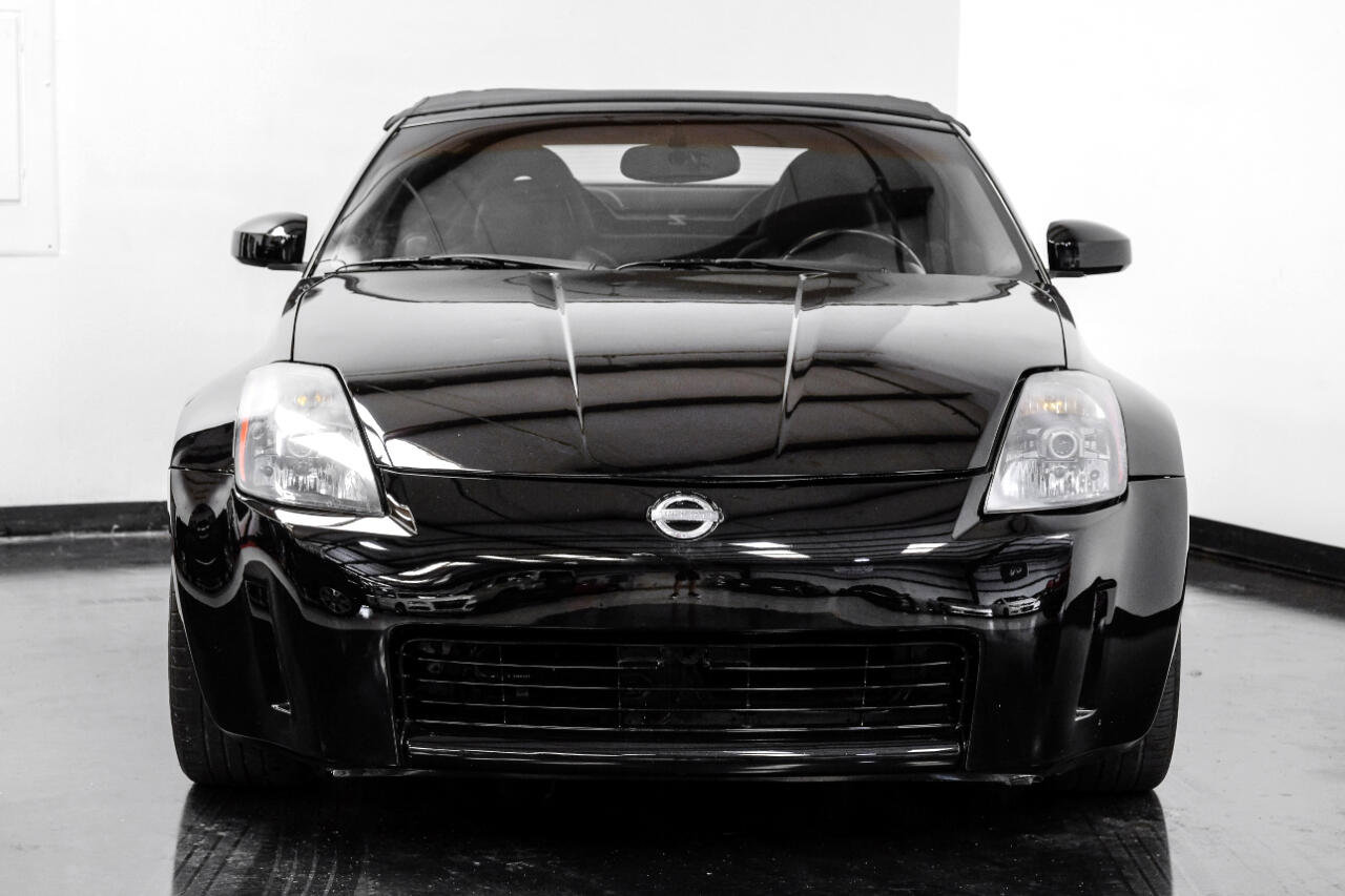 Used 2005 Nissan 350Z Touring image 5