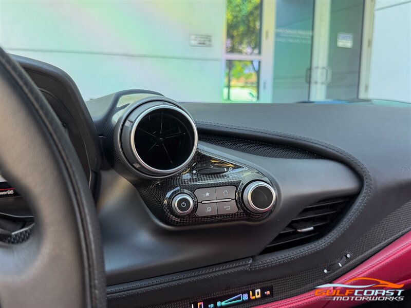 Used 2021 Ferrari F8 Tributo RWD image 15
