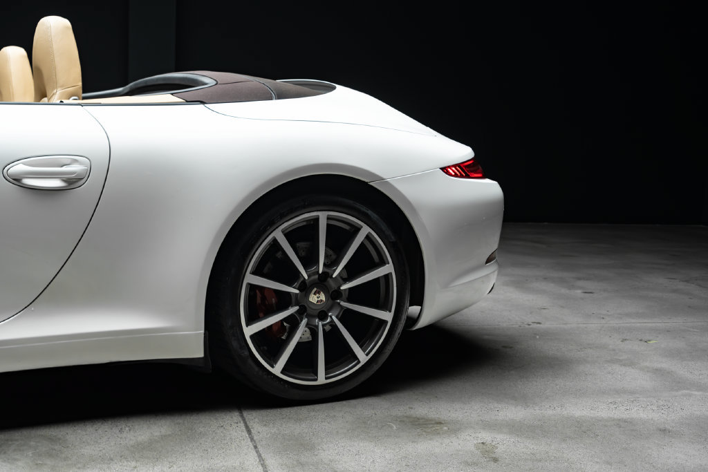 Used 2012 Porsche 911 Carrera RWD image 18