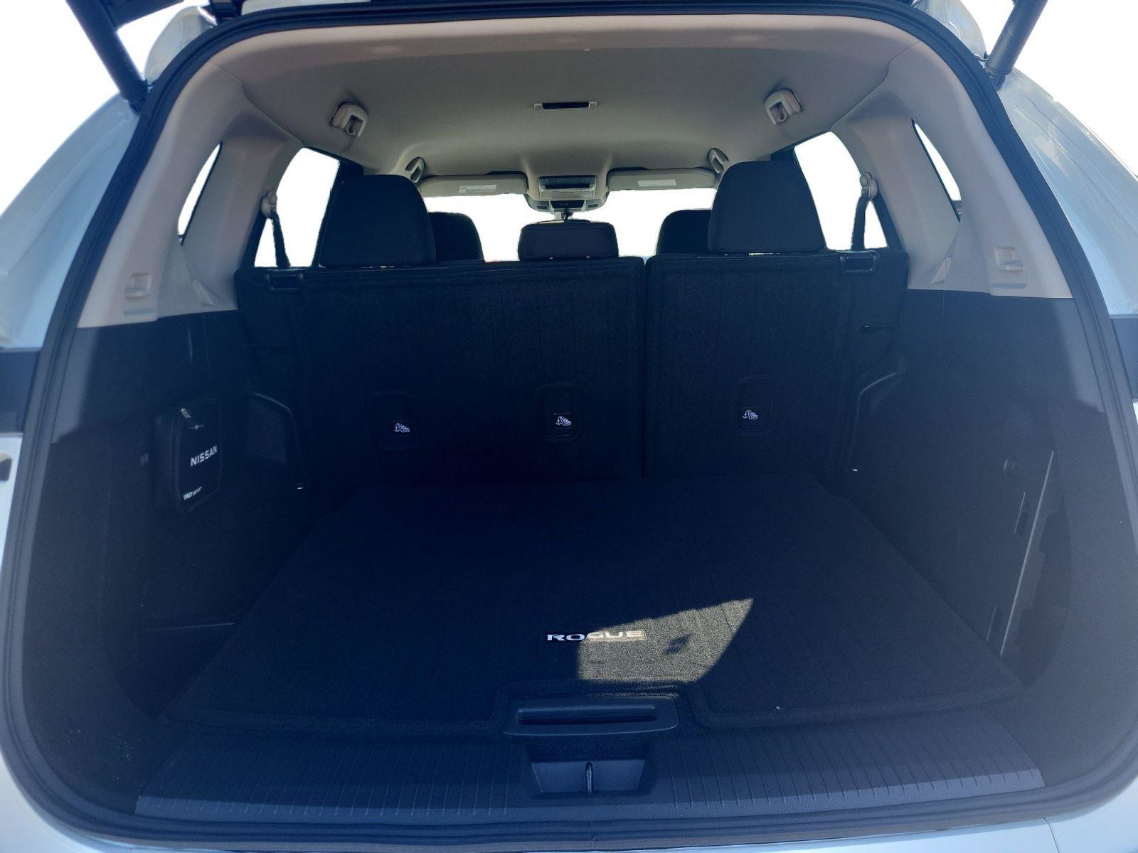New 2026 Nissan Rogue SV image 21