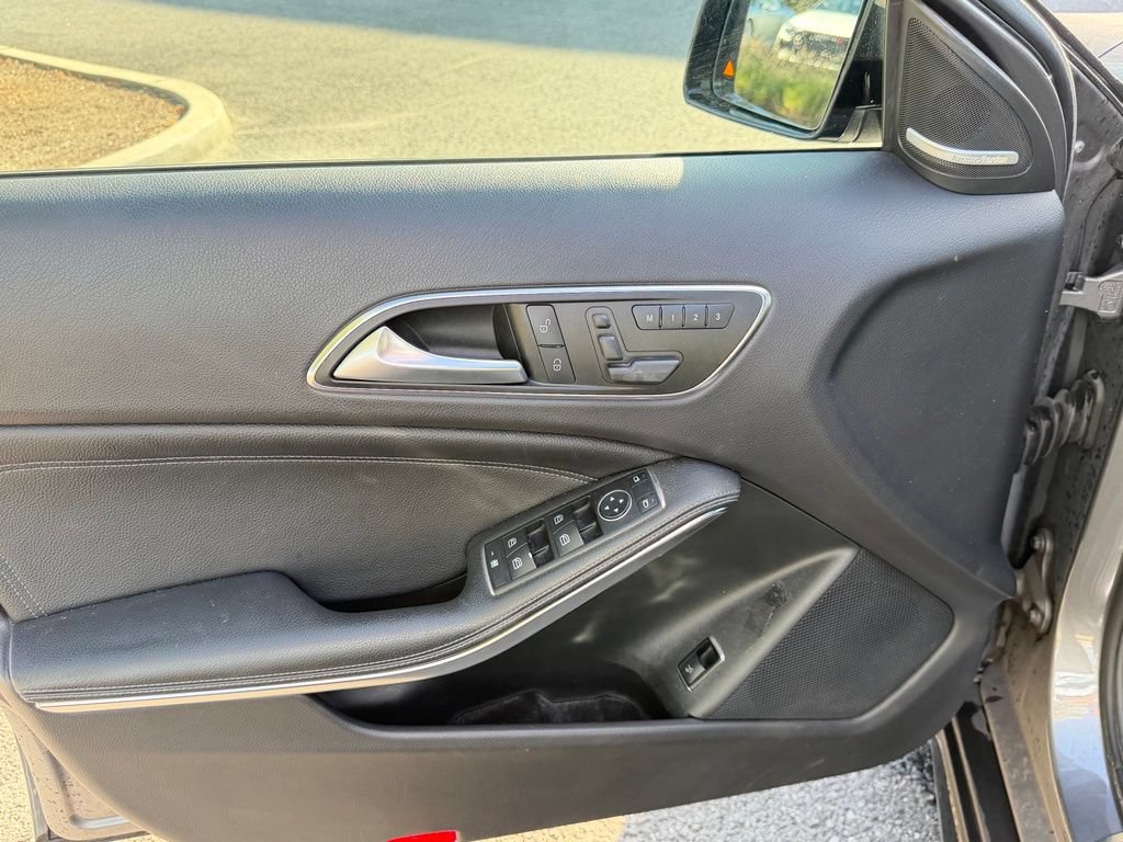 Used 2015 Mercedes-Benz GLA 45 AMG 4MATIC image 12