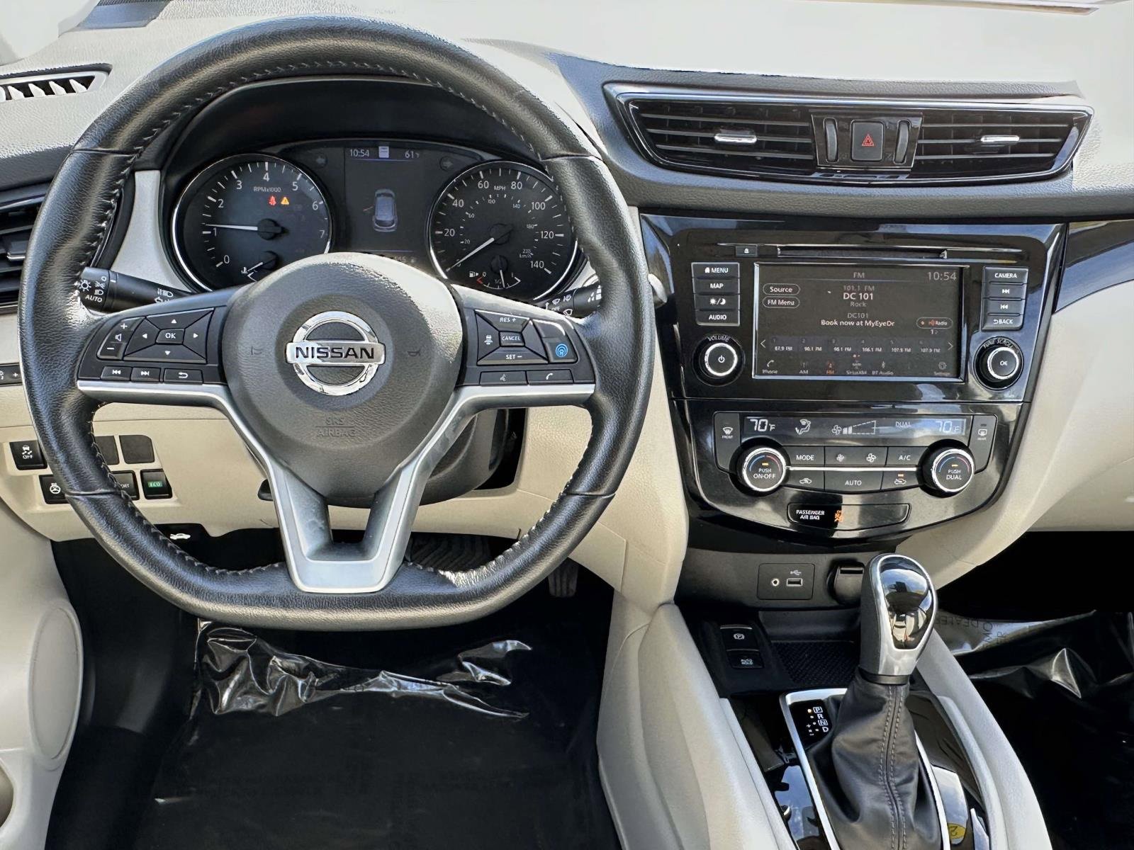 Used 2022 Nissan Rogue Sport SL image 8