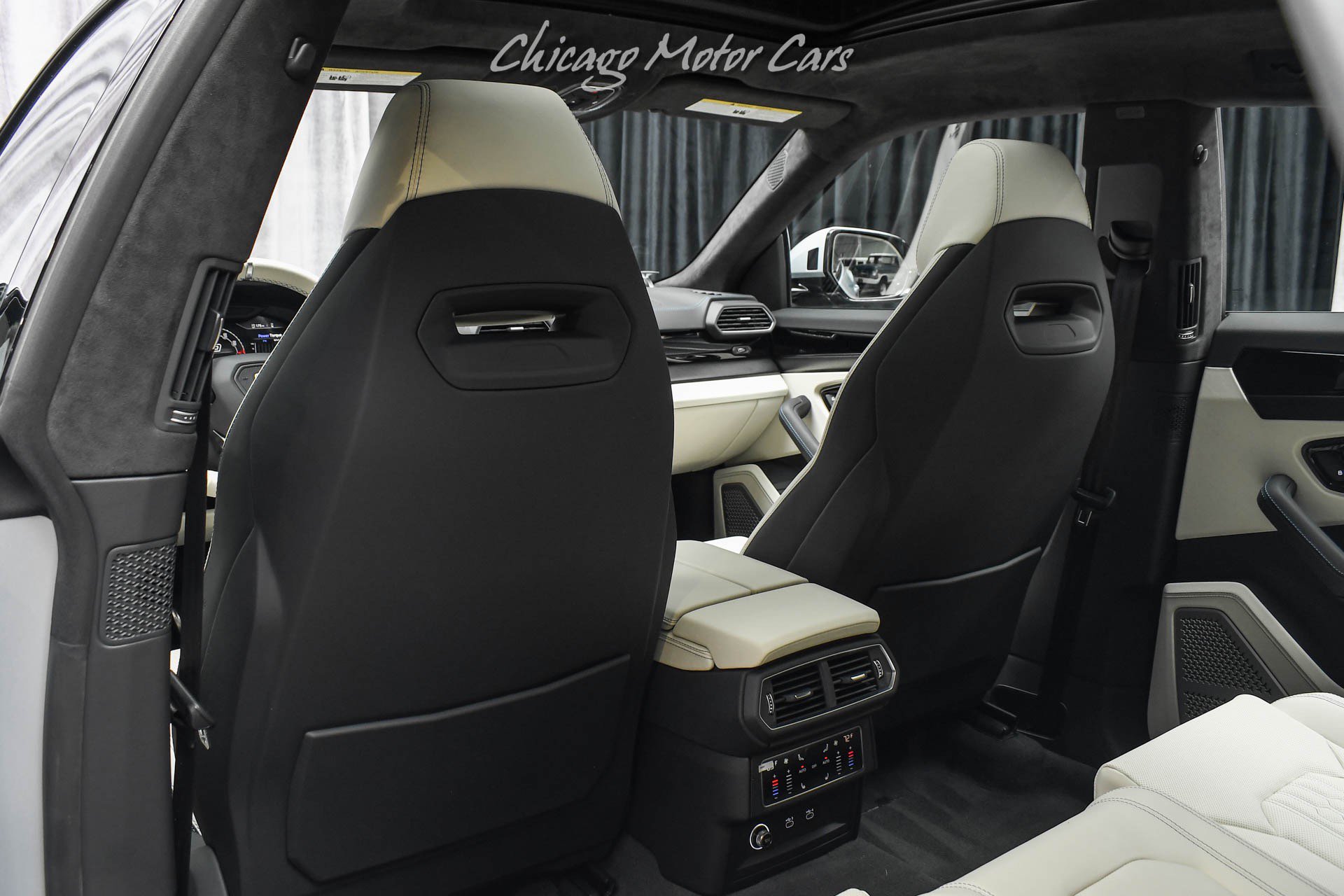 Used 2024 Lamborghini Urus S AWD/4WD image 25