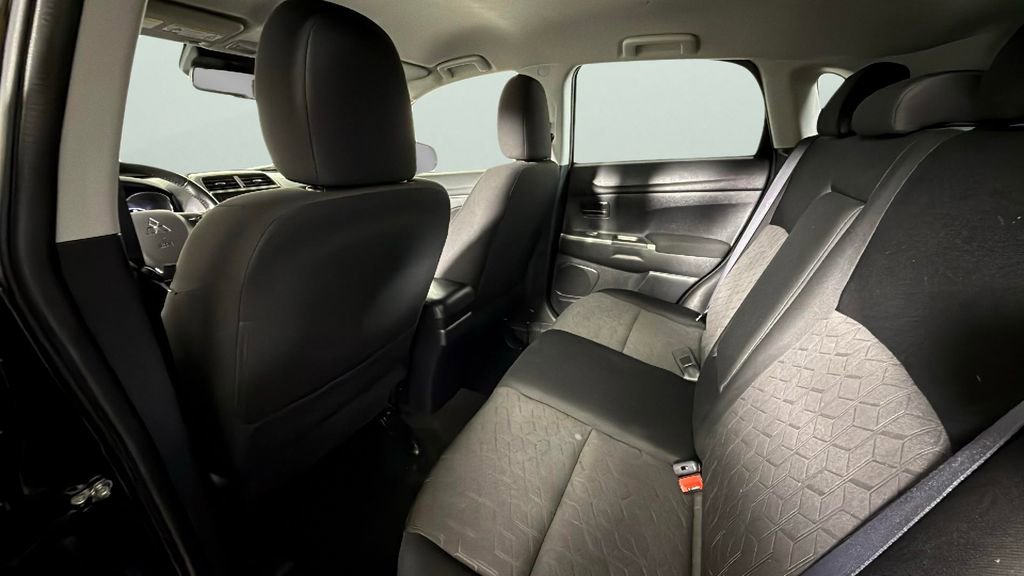 Used 2021 Mitsubishi Outlander Sport SE image 44