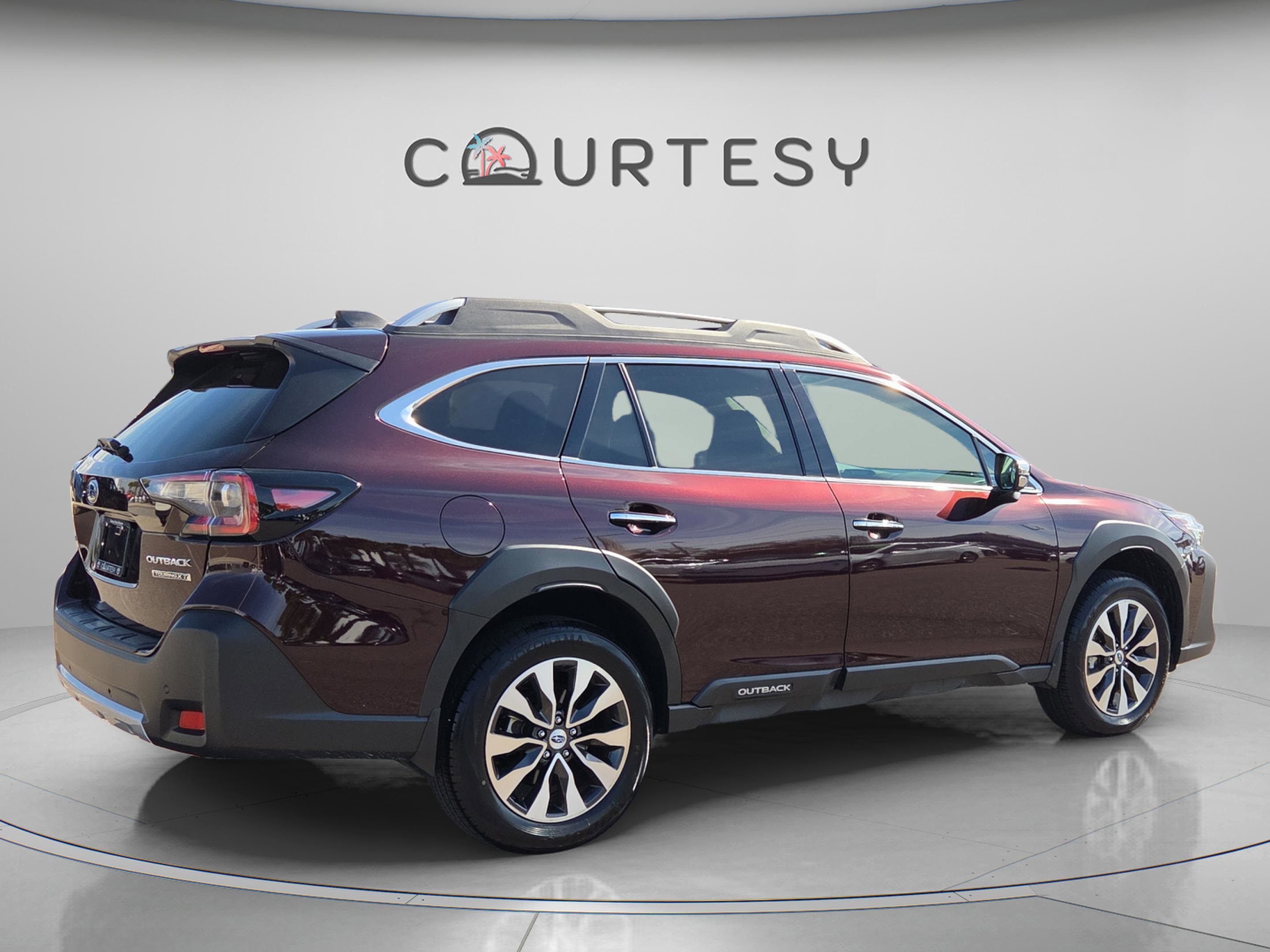 Used 2025 Subaru Outback Touring XT w/ Popular Package #2 image 6