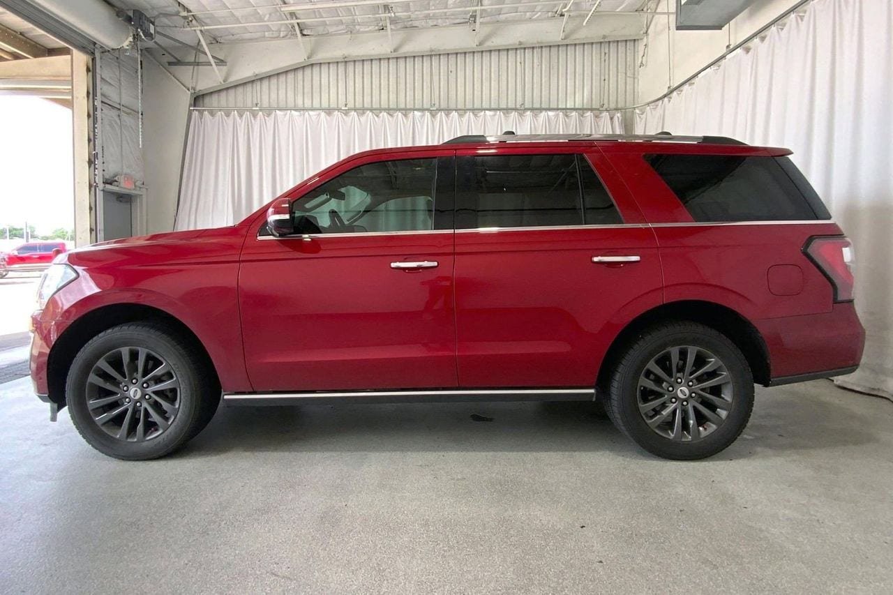 Used 2021 Ford Expedition Limited RWD image 26