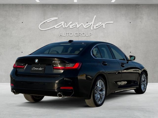 Used 2025 BMW 330i Sedan image 16