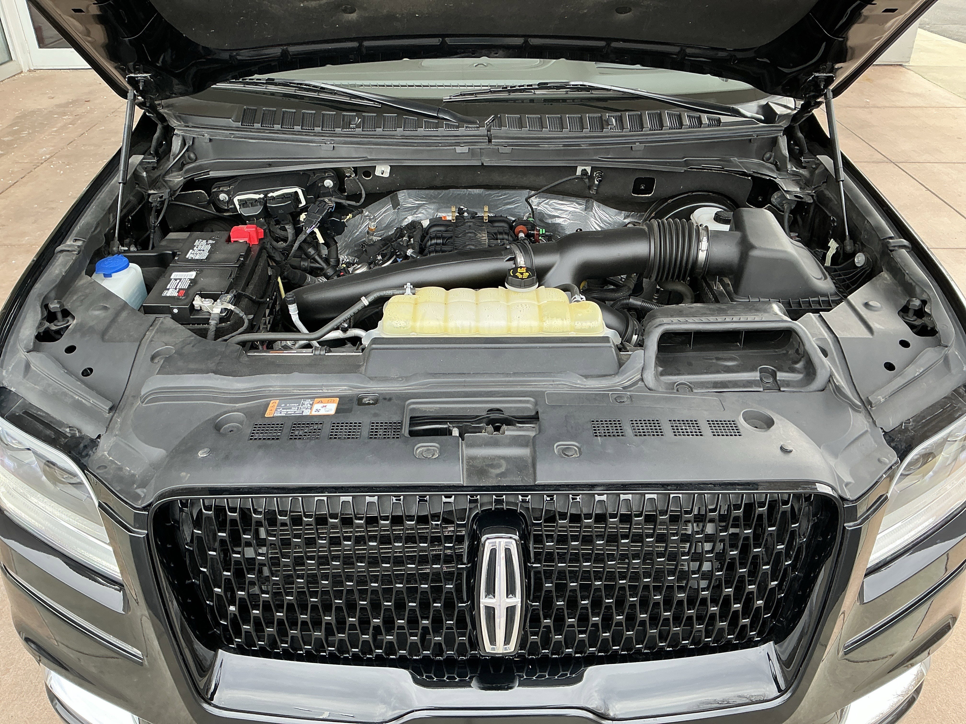 Used 2021 Lincoln Navigator Reserve w/ Luxury Package image 25