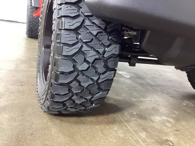 Used 2018 Jeep Wrangler Unlimited Sport AWD/4WD image 32