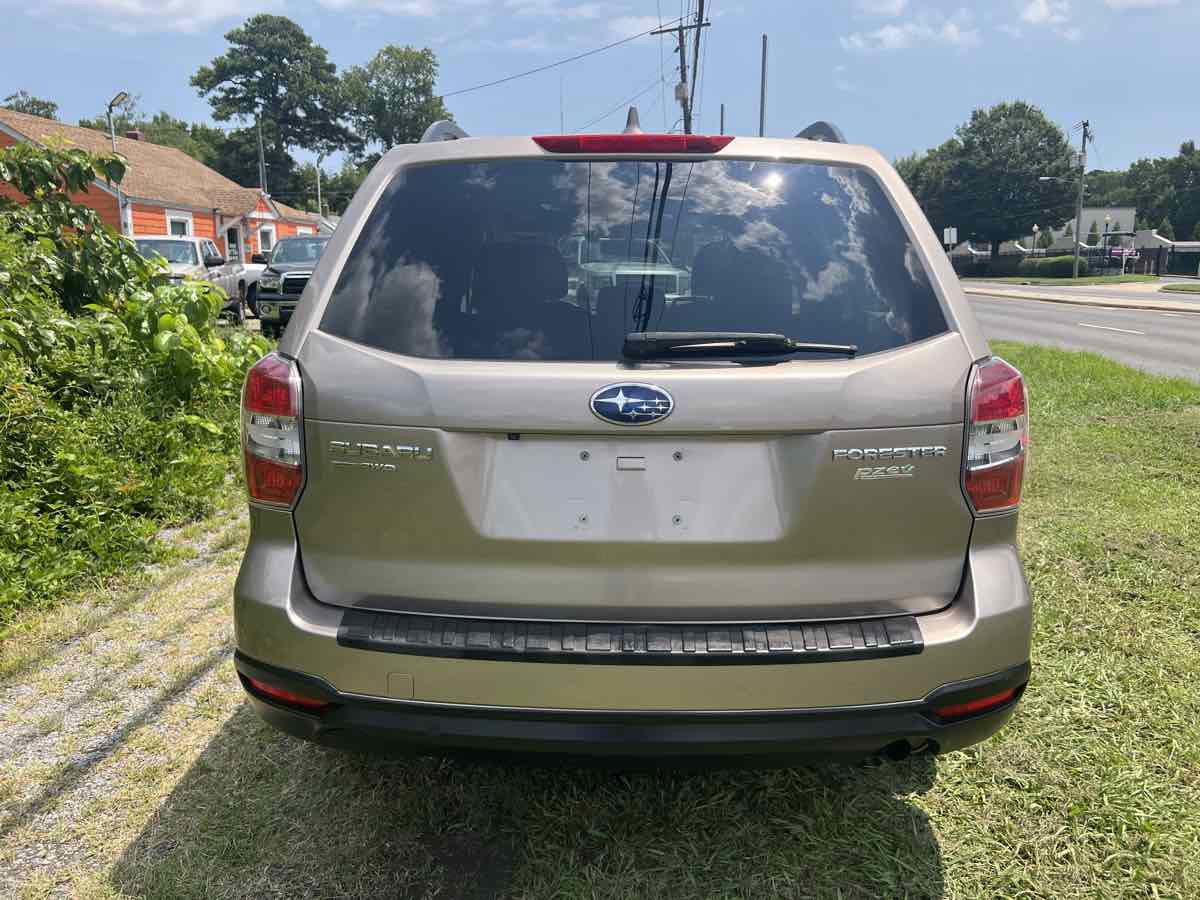 Used 2016 Subaru Forester 2.5i Premium image 15