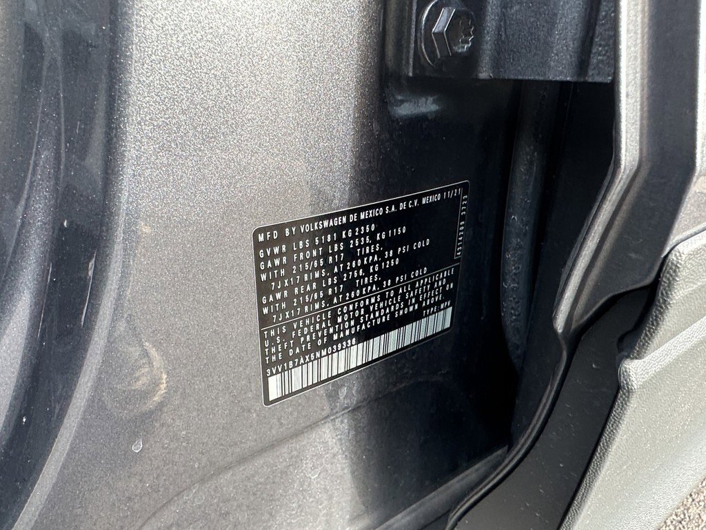 Used 2022 Volkswagen Tiguan S image 23