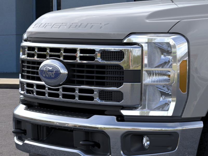 New 2025 Ford F250 XLT w/ FX4 Off-Road Package image 17