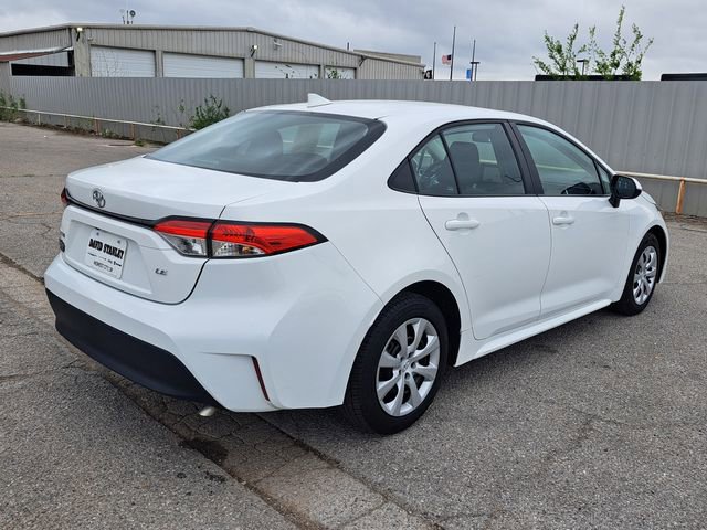 Used 2024 Toyota Corolla LE image 7