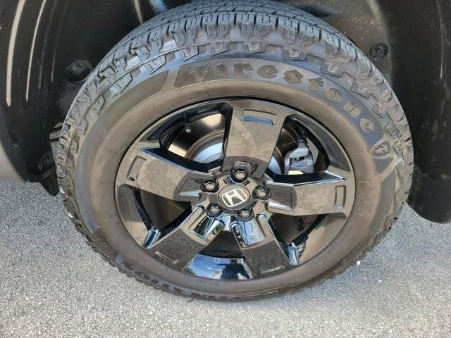 Used 2025 Honda Ridgeline Black Edition image 9