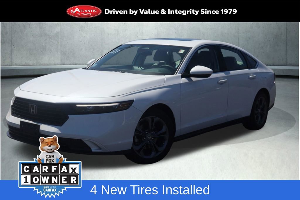 Used 2023 Honda Accord EX image 1