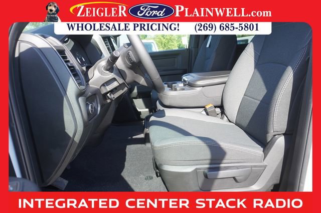 Used 2024 RAM 3500 Tradesman w/ Safety Group image 12