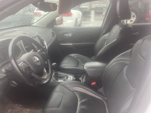 Used 2020 Jeep Cherokee Limited image 18