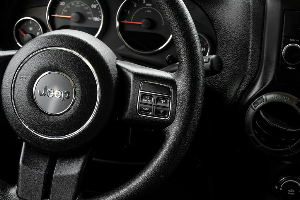 Used 2016 Jeep Wrangler Unlimited Sport AWD/4WD image 14