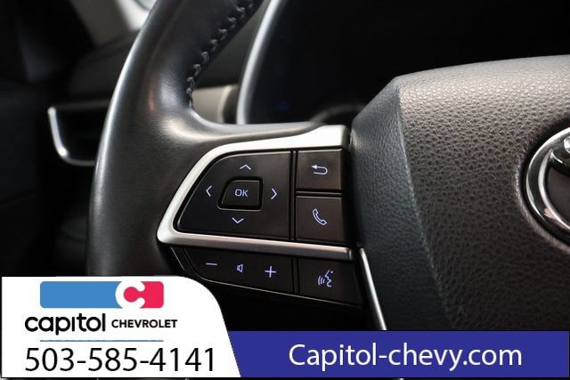 Used 2022 Toyota Highlander Limited AWD/4WD image 19