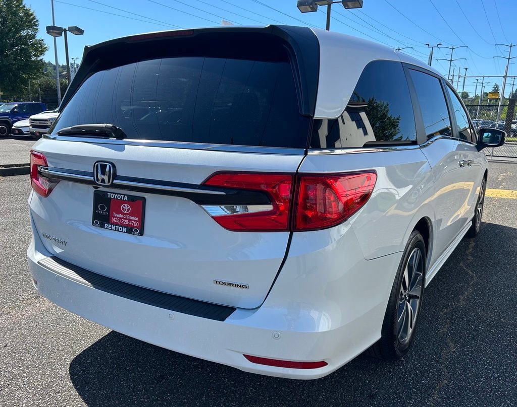 Used 2023 Honda Odyssey Touring image 5