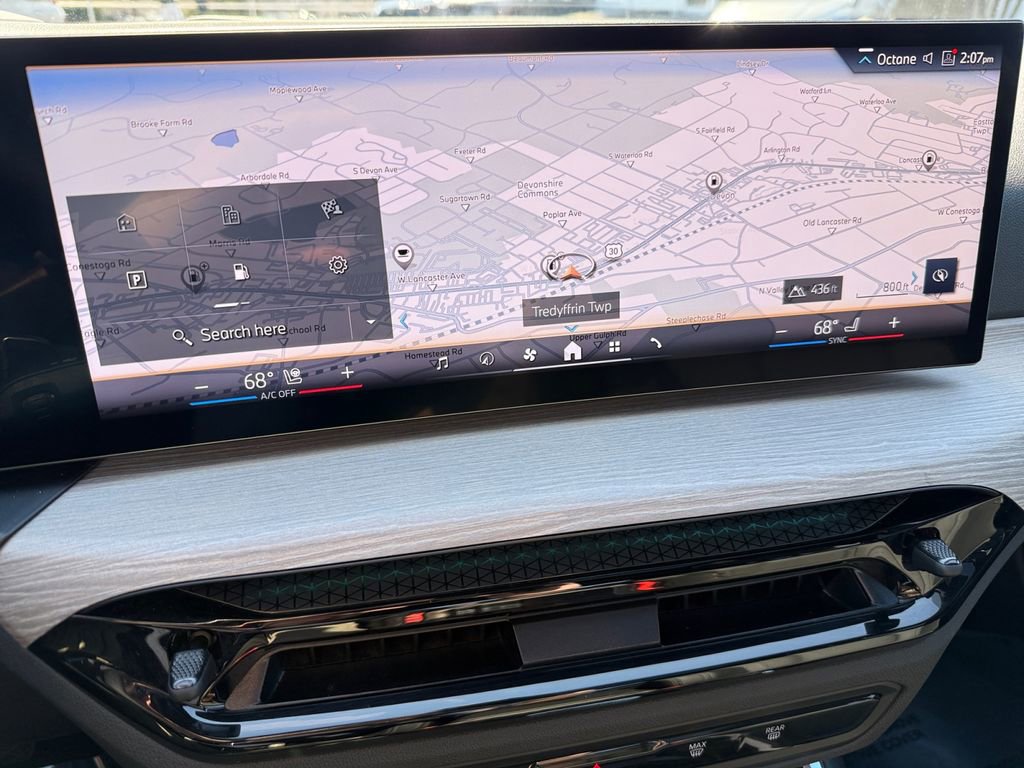 Certified 2025 BMW 330i xDrive Sedan w/ Premium Package AWD/4WD image 21