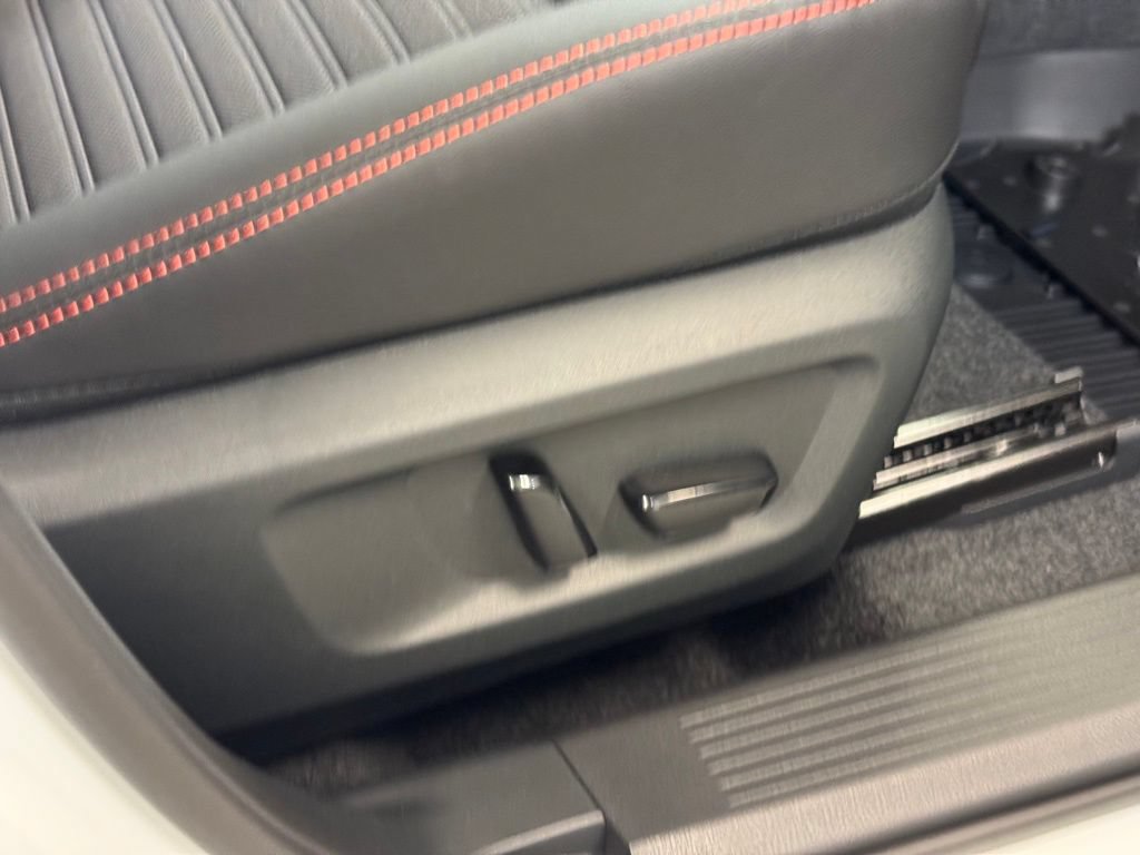 New 2026 Nissan Rogue SV w/ Rock Creek Premium Package AWD/4WD image 29