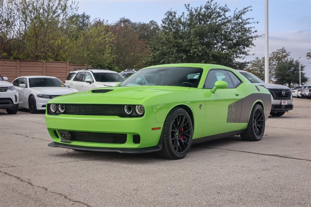 Used 2015 Dodge Challenger SRT Hellcat image 7