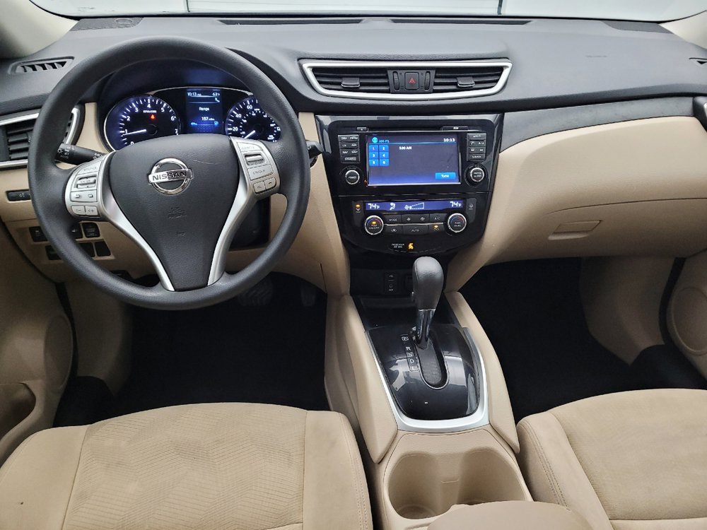 Used 2016 Nissan Rogue SV w/ SV Premium Package FWD image 22