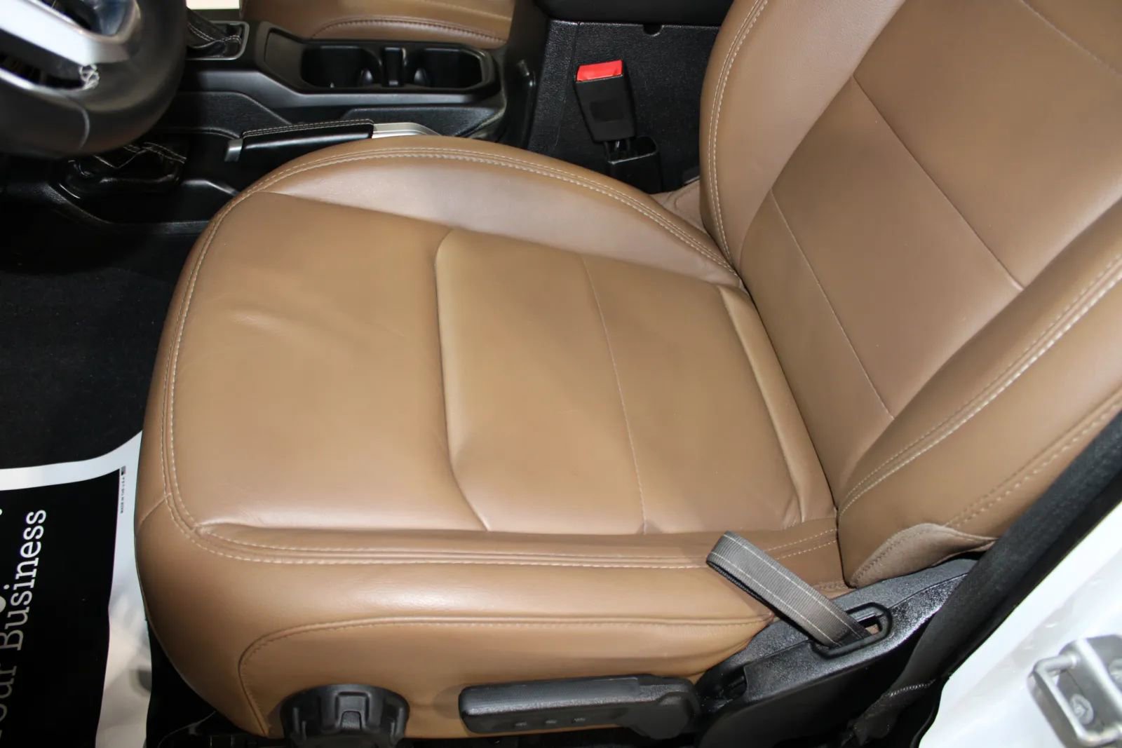 Used 2021 Jeep Wrangler Unlimited Sahara image 14