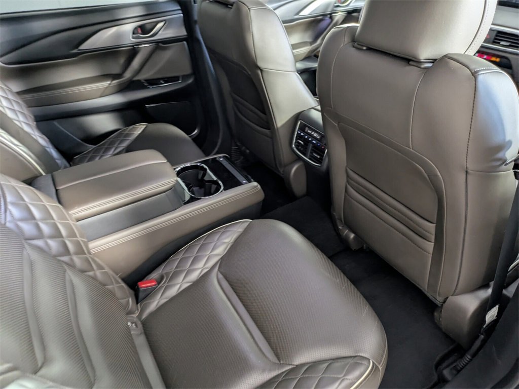 Used 2021 MAZDA CX-9 Signature image 34