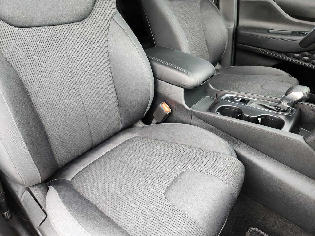 Used 2020 Hyundai Santa Fe SE AWD/4WD image 23