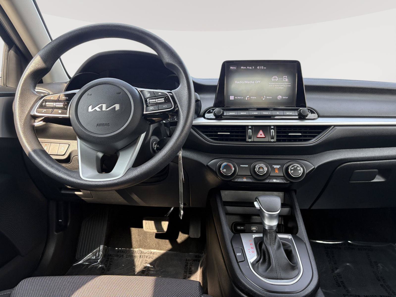 Used 2024 Kia Forte LXS w/ LXS Technology Package FWD image 12