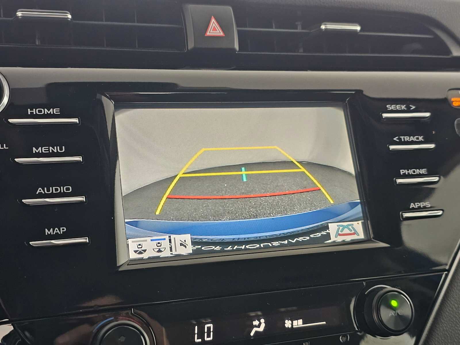 Used 2019 Toyota Camry SE FWD image 27