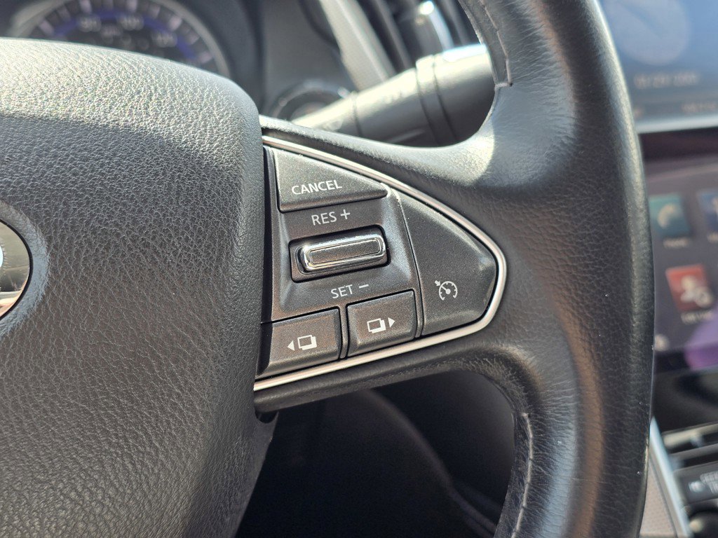 Used 2015 INFINITI Q50 w/ Moonroof Package RWD image 31