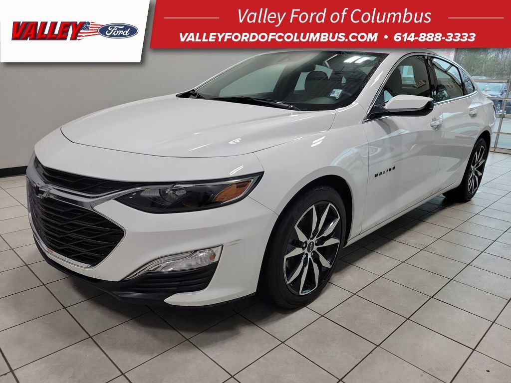 Used 2024 Chevrolet Malibu RS w/ LPO, Floor Liner Package