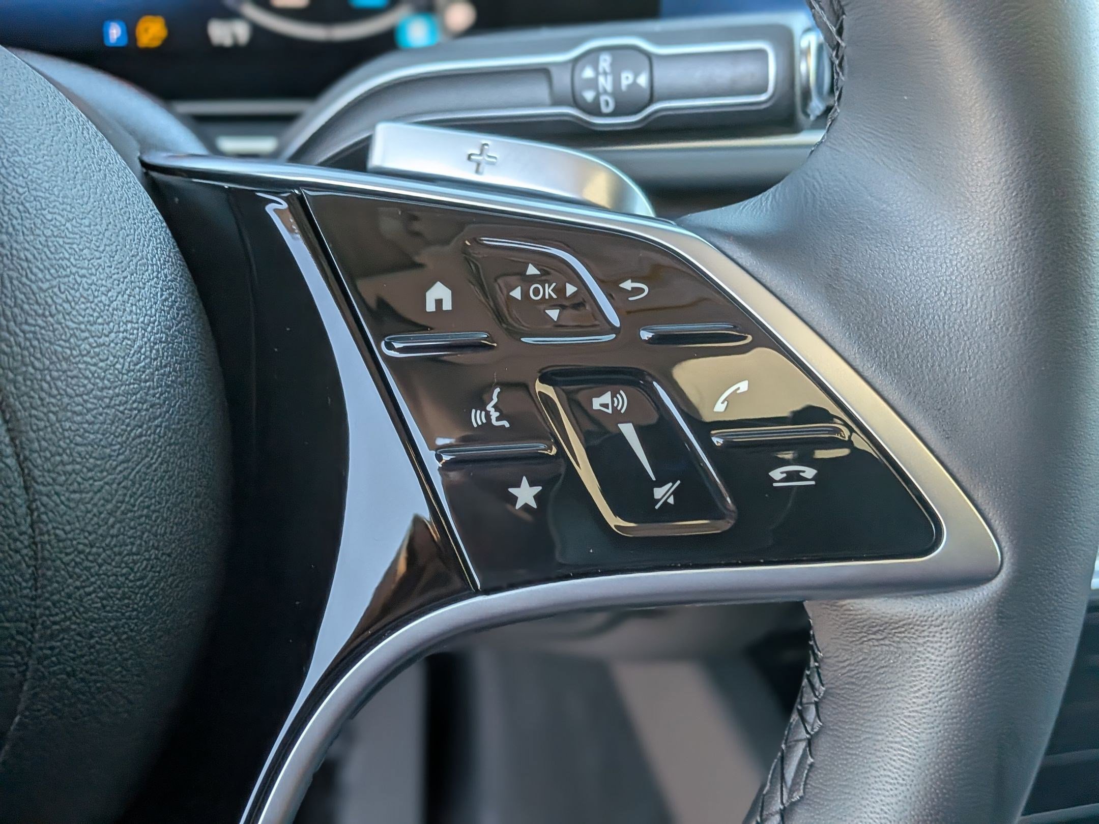 Certified 2026 Mercedes-Benz GLE 450 4MATIC image 17